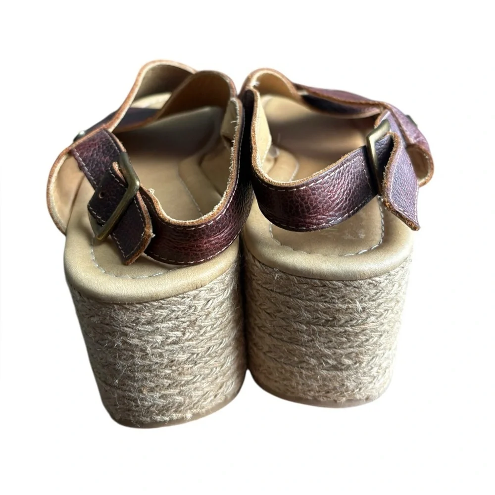 Portland Leather Goods Patina Florence wedge size 9.